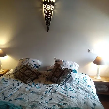 Oda ve Kahvaltı Les Tournesols *